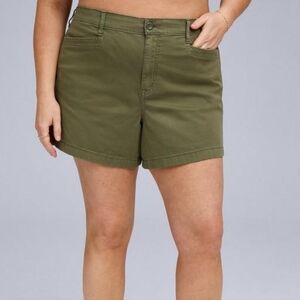 Torrid Belle Isle Chino Shorts NWT